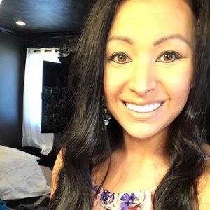 Meet your Posher, Courtney